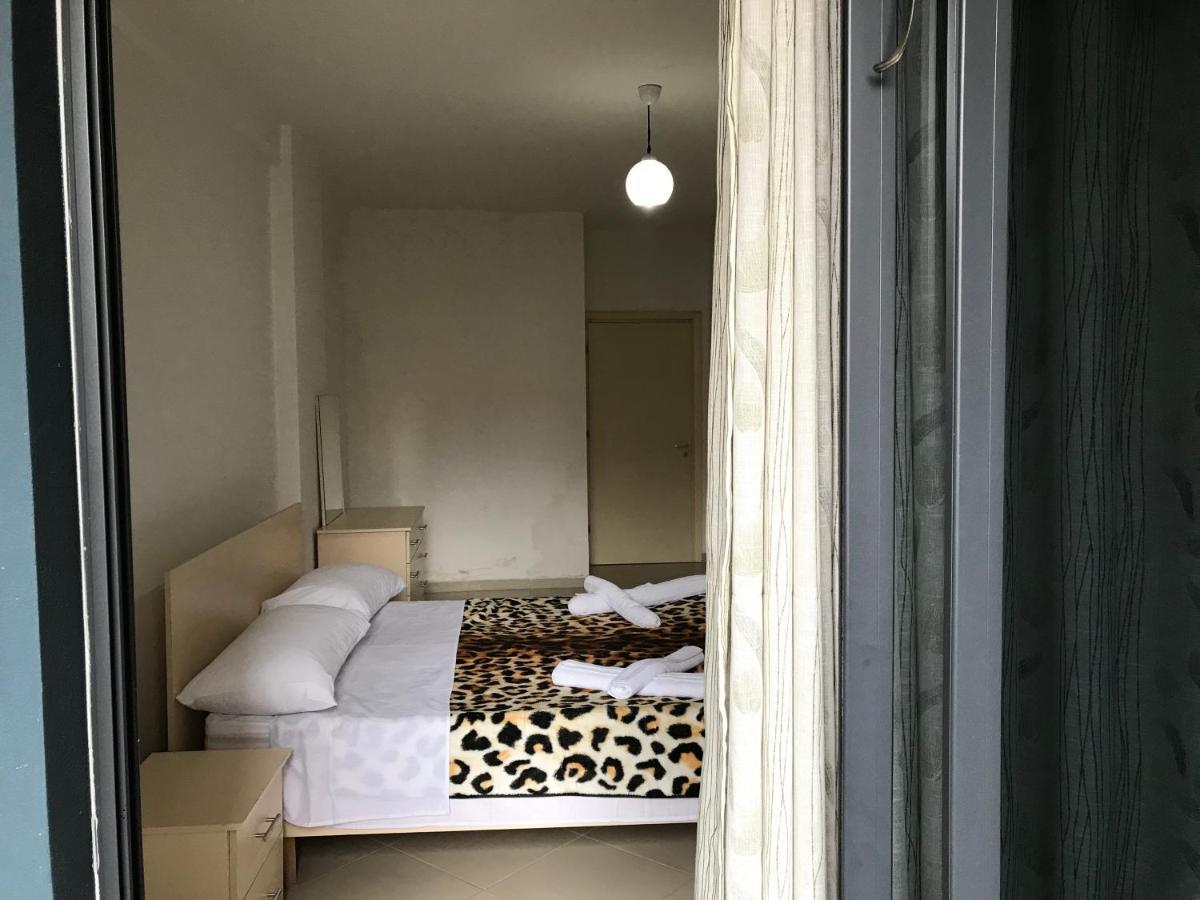 Home Sweet Home 1 - Guest House ティラナ エクステリア 写真